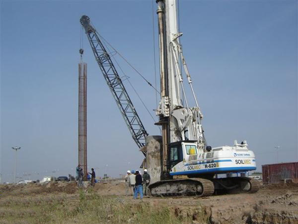 عنوان ویژگی